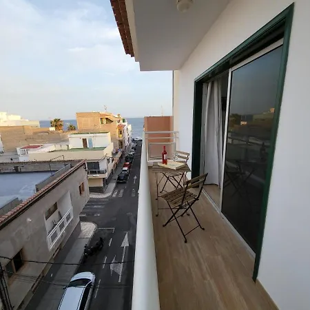 Coral 4 - 1 Bed Apt With Balcony In Abrigos *