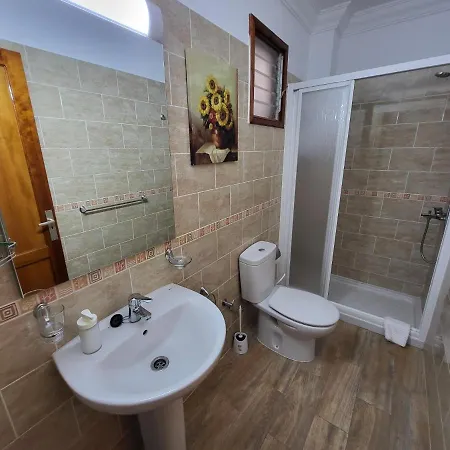 Coral 4 - 1 Bed Apt With Balcony In Abrigos *
